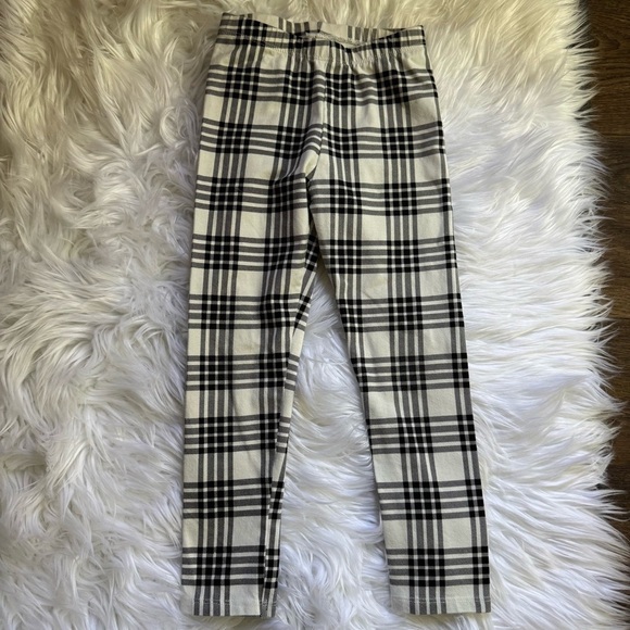 Cat & Jack Other - Cat & Jack Toddler Girl Black and White Plaid Leggings Size 4T
